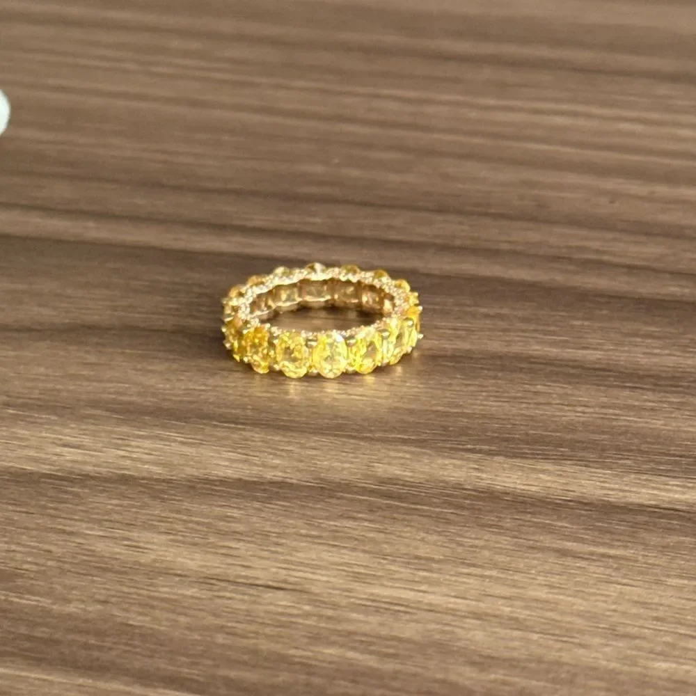 Yellow diamond Ring Q566